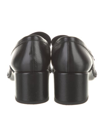 Chanel 2022 Interlocking CC Logo Pumps