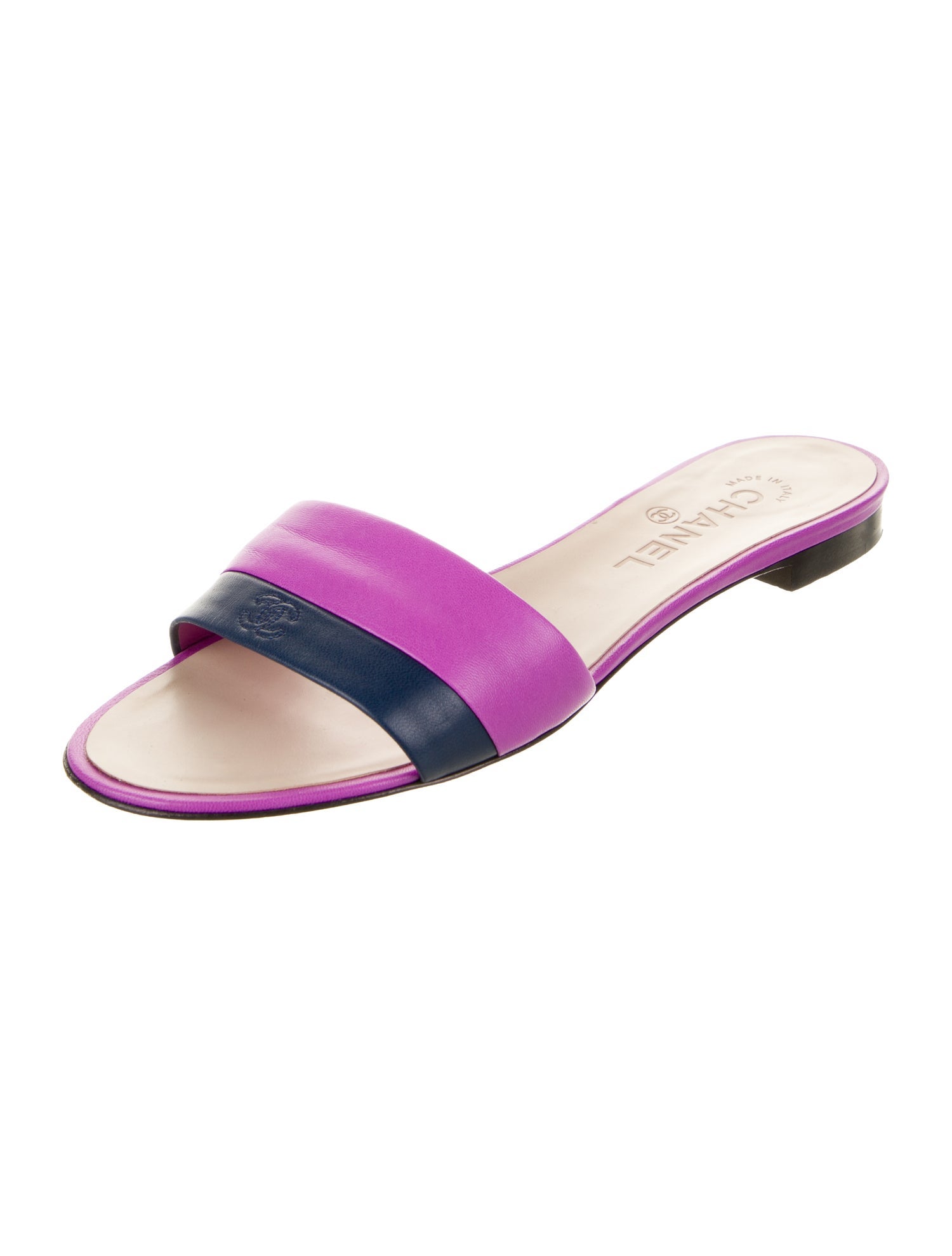 Chanel 2012 Interlocking CC Logo Slides