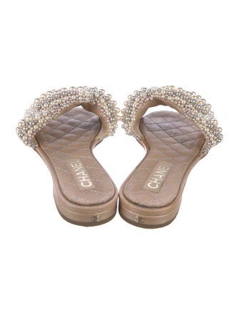 Chanel 2018 Interlocking CC Logo Slides