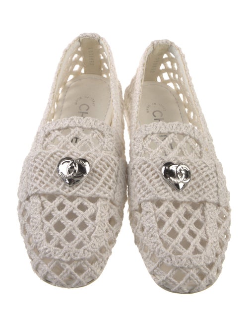 Chanel 2023 Interlocking CC Logo Flats
