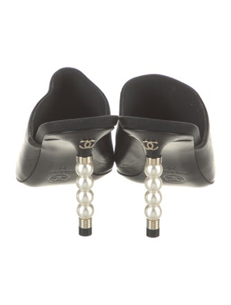 Chanel 2020 Interlocking CC Logo Mules