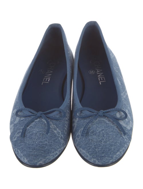 Chanel 2023 Interlocking CC Logo Ballet Flats
