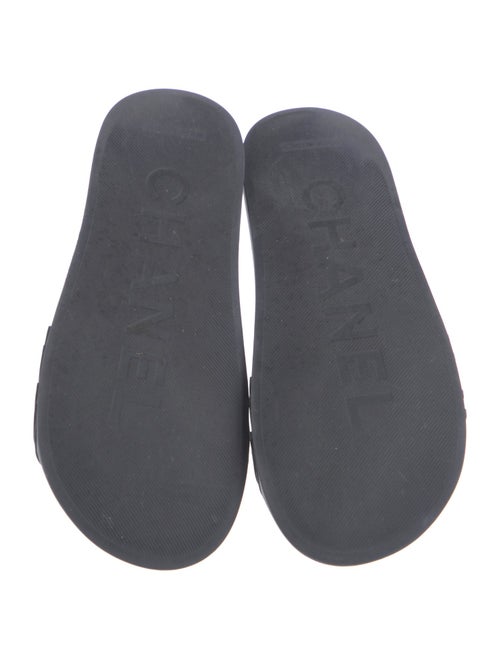 Chanel 2019 Interlocking CC Logo Slides