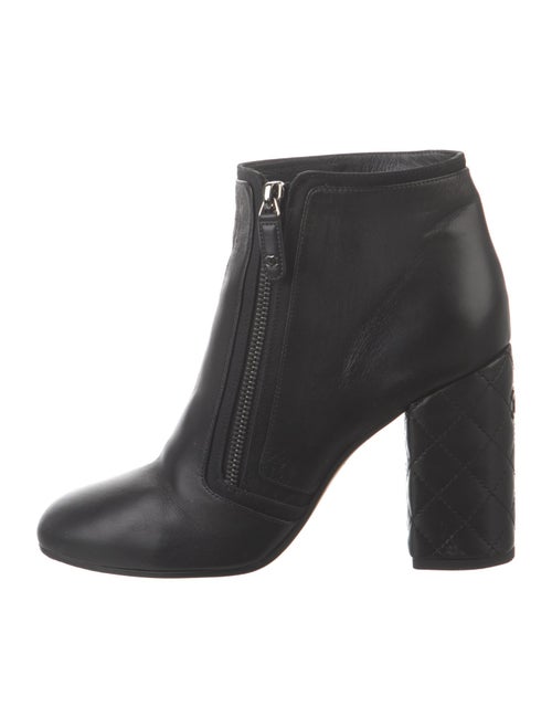 Chanel 2019 Interlocking CC Logo Boots