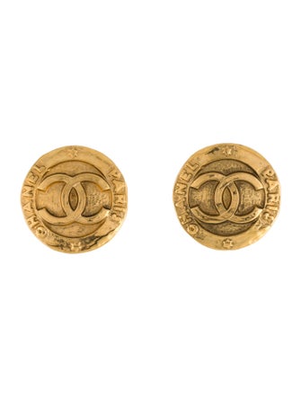Chanel Vintage CC Logo Clip-On Earrings