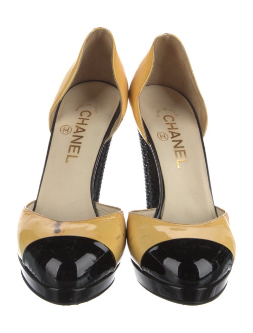 Chanel 2008 Interlocking CC Logo D'Orsay Pumps