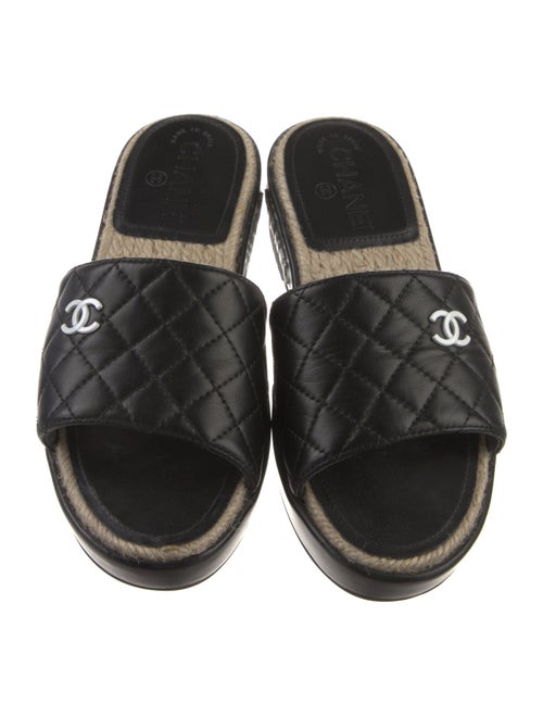 Chanel 2020 Interlocking CC Logo Slides