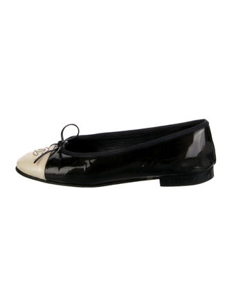 Chanel Interlocking CC Logo Patent Leather Ballet Flats