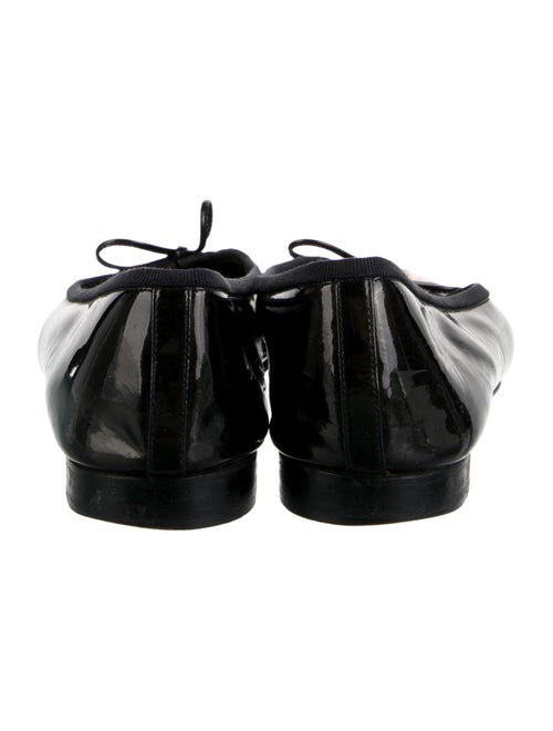 Chanel Interlocking CC Logo Patent Leather Ballet Flats