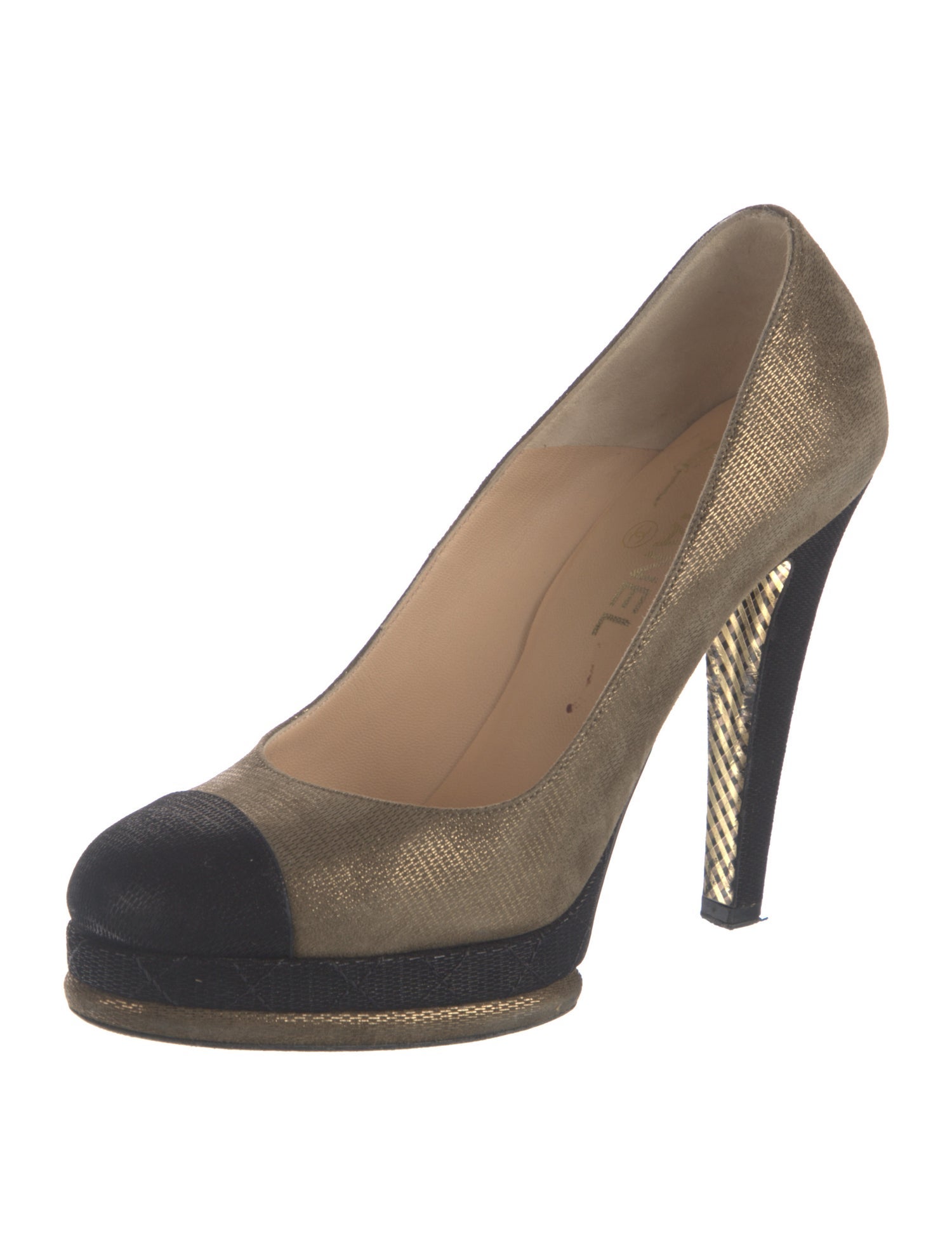 Chanel 2012 Interlocking CC Logo Pumps