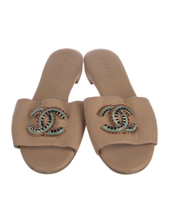 Chanel Interlocking CC Logo Leather Slides