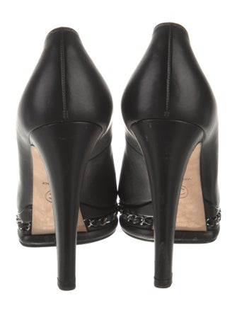 Chanel 2013 Interlocking CC Logo Pumps