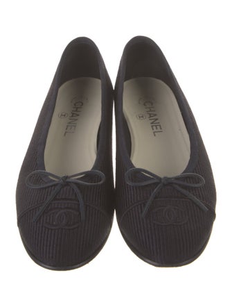 Chanel 2024 Interlocking CC Logo Ballet Flats