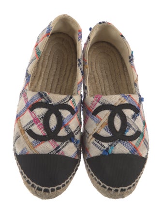 Chanel 2019 Interlocking CC Logo Espadrilles