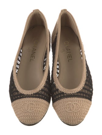 Chanel 2025 Interlocking CC Logo Flats