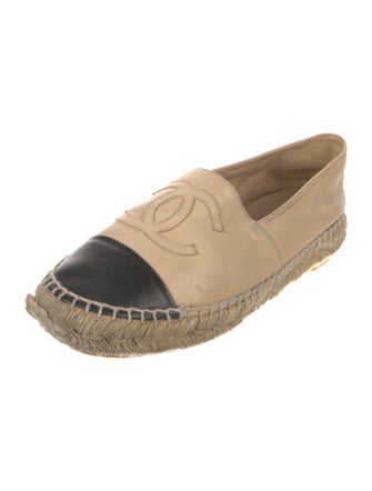 Chanel Interlocking CC Logo Leather Espadrilles