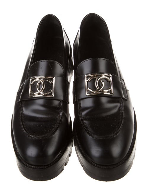 Chanel Interlocking CC Logo Leather Loafers