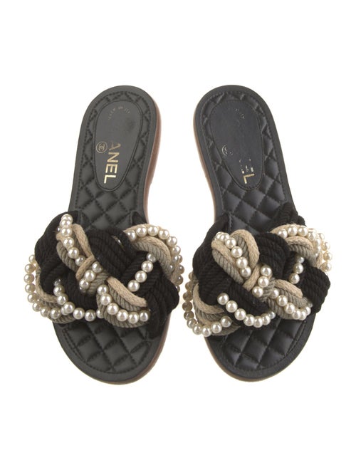 Chanel Interlocking CC Logo Leather Slides