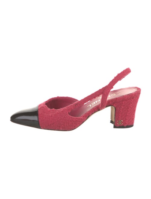 Chanel Interlocking CC Logo Tweed Slingback Pumps