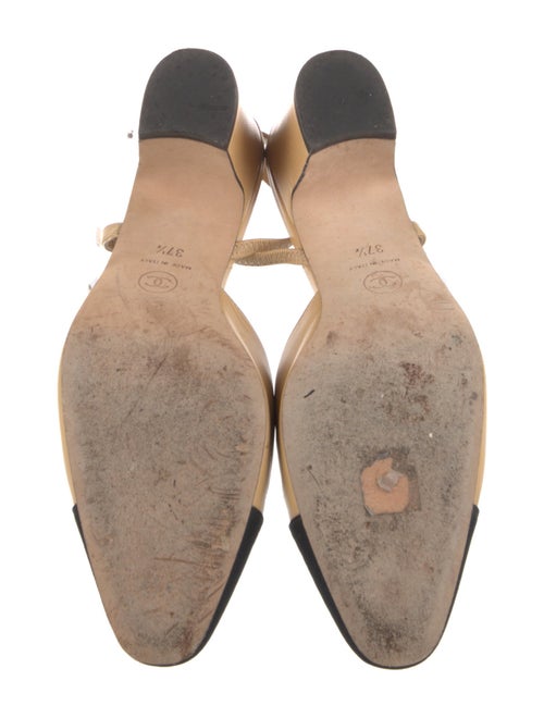 Chanel Interlocking CC Logo Leather Slingback Pumps