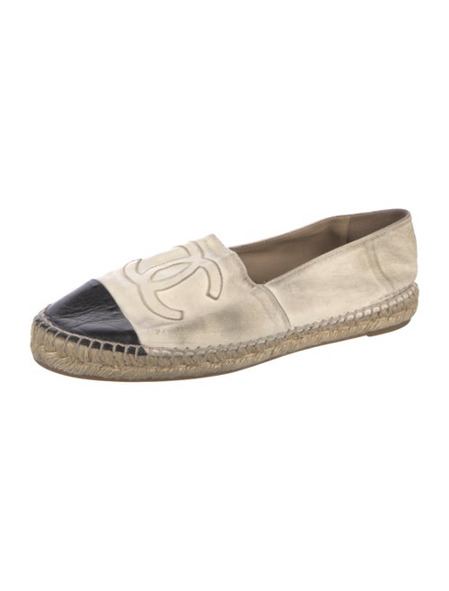 Chanel Interlocking CC Logo Leather Espadrilles