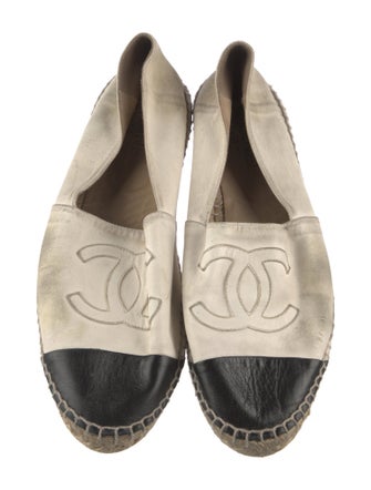 Chanel Interlocking CC Logo Leather Espadrilles