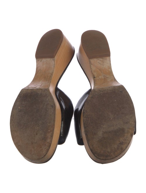 Chanel Interlocking CC Logo Vinyl Slides