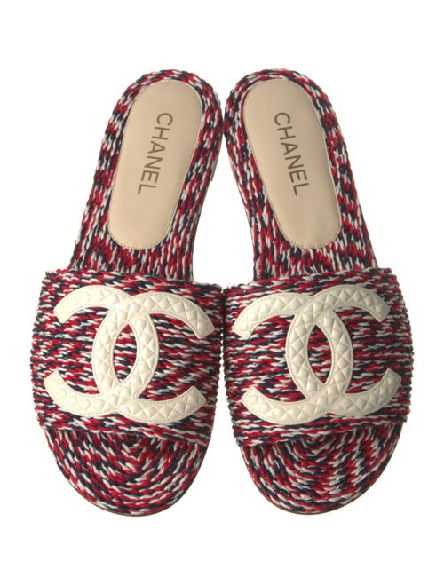 Chanel 2018 Interlocking CC Logo Slides