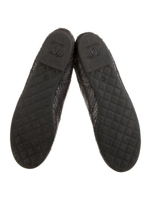 Chanel Interlocking CC Logo Python Chelsea Boots