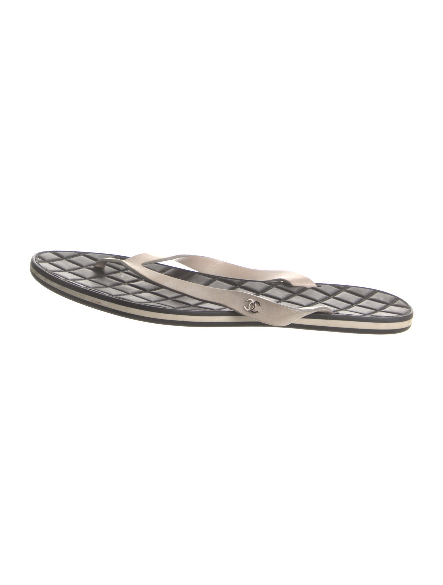 Chanel 2015 Interlocking CC Logo Flip Flops