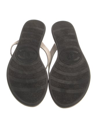 Chanel 2015 Interlocking CC Logo Flip Flops