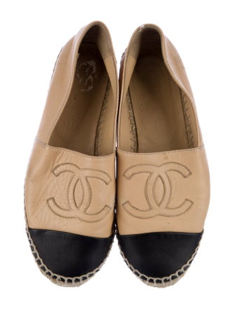Chanel Interlocking CC Logo Leather Espadrilles