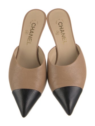 Chanel Interlocking CC Logo Leather Mules