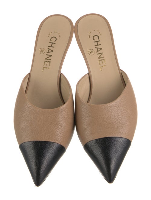 Chanel Interlocking CC Logo Leather Mules