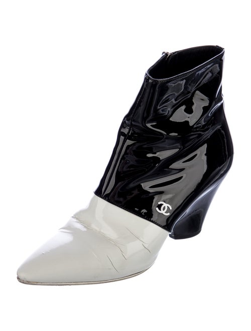 Chanel Interlocking CC Logo Patent Leather Boots