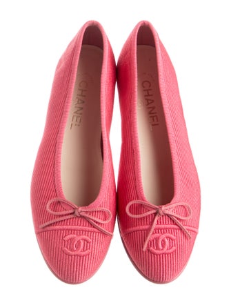 Chanel Interlocking CC Logo Bow Accents Ballet Flats