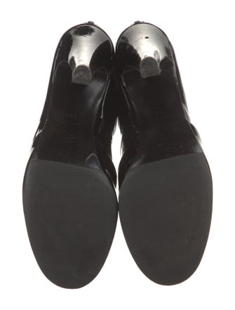 Chanel Interlocking CC Logo Patent Leather Lace-Up Boots