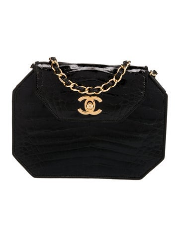 Chanel Shoulder Bags Vintage Alligator Flap Bag