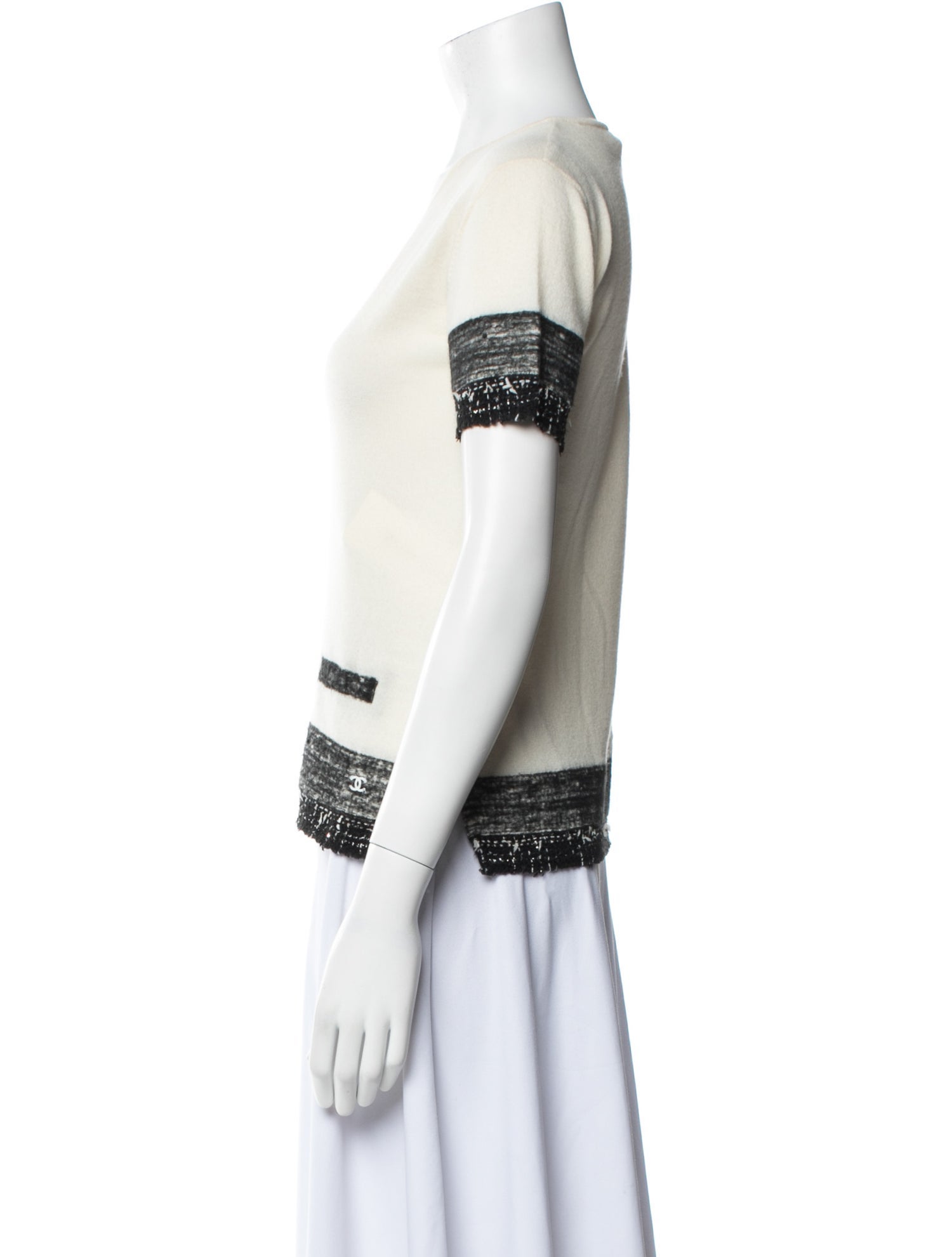 Chanel Vintage 2005 Sweater