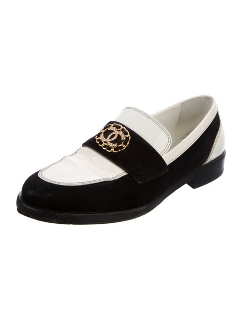 Chanel 2022 Interlocking CC Logo Loafers