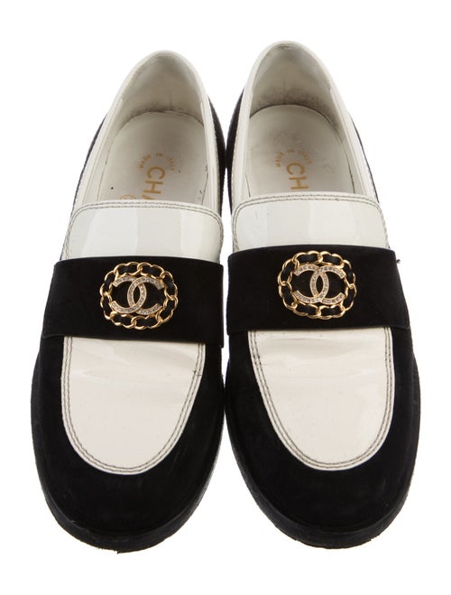 Chanel 2022 Interlocking CC Logo Loafers
