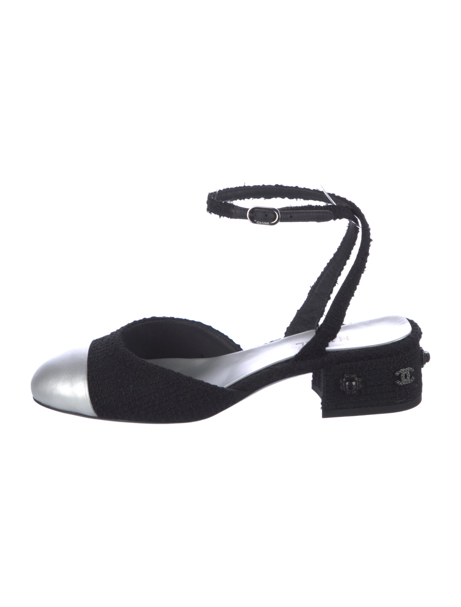 Chanel 2017 Interlocking CC Logo Slingback Pumps