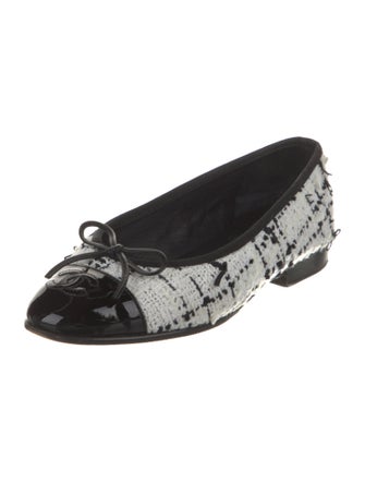 Chanel Interlocking CC Logo Tweed Flats