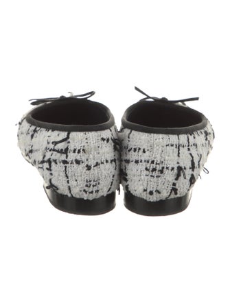 Chanel Interlocking CC Logo Tweed Flats