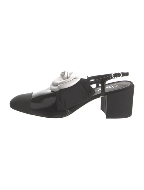 Chanel 2023 Interlocking CC Logo Slingback Pumps