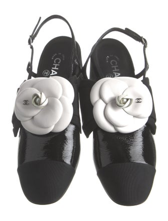 Chanel 2023 Interlocking CC Logo Slingback Pumps