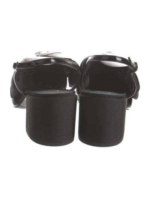 Chanel 2023 Interlocking CC Logo Slingback Pumps