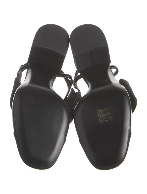 Chanel 2023 Interlocking CC Logo Slingback Pumps