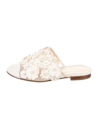 Chanel 2017 Interlocking CC Logo Mules