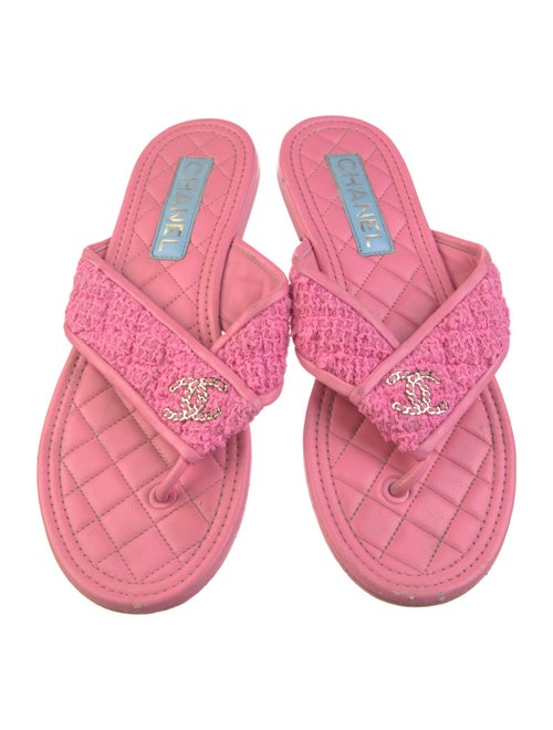 Chanel 2023 Interlocking CC Logo Flip Flops